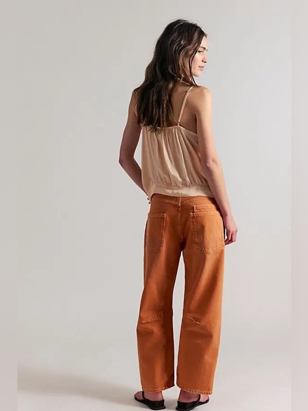 We The Free Minimalist Moxie Barrel Jeans in Dusted Clay Size 33 - Picture 2 of 11